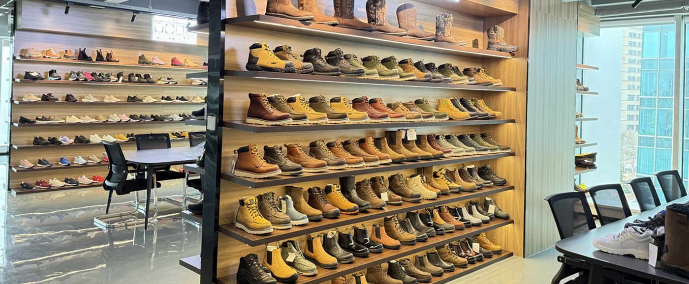 QINGDAO ROADSTAR FOOTWEAR CO.,LTD.